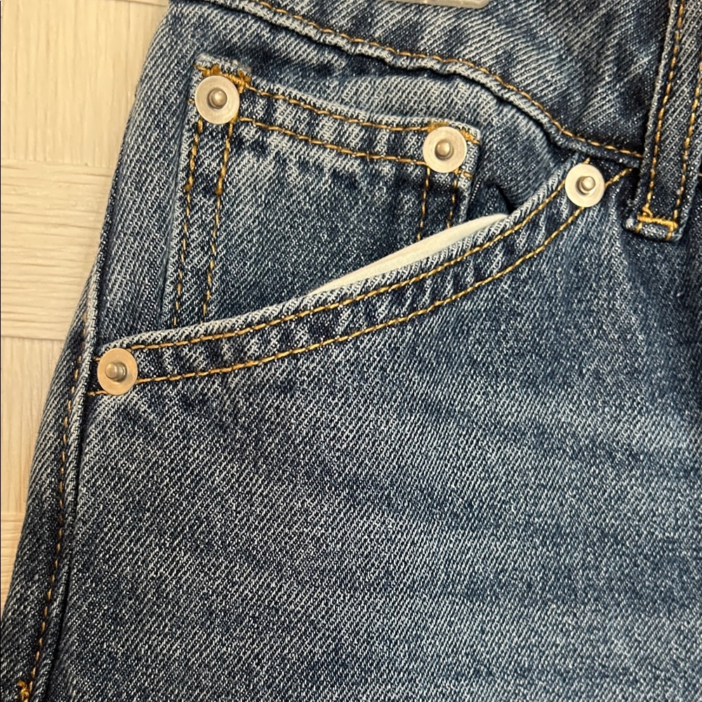 Wide Leg Dark Wash Jeans with Tag - Picture 4 of 9